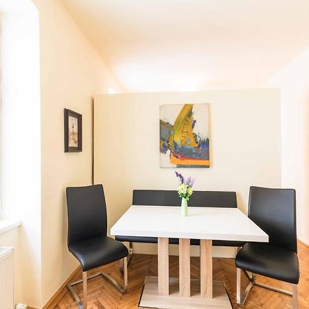 Ferienwohnung Klangturm Im Zentrum Ζανκτ Πέλτεν Εξωτερικό φωτογραφία